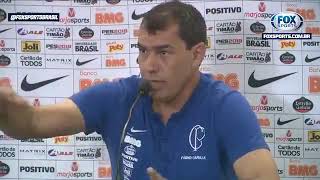 Carille bate boca com repórter