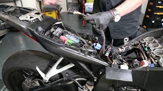 Crodona PQ8 quickshifter installation