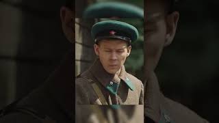 Разведчица сбежала прямо на глазах у солдата #сериал #кино #shorts