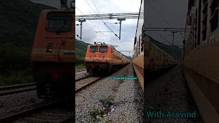 Seshadri Express Skipping Mungilpattu #travelwitharavind#youtubeshorts#seshadriexpress#shortsvideo