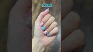 Summer Nails: glitter or gems?? #mamamakeupcorner #diynails #nailsathome #pressonnails #nails