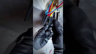 #tools #wirring #wire #diy #electricial #tips #wireing #fyp #viral #short #video #wiretwisting