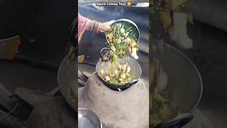 Pui Saag Masurdal Curry/How To Make Dal Palak Lentil Spinach Curry/Puisaag Recipe#ayushicookingvlogs