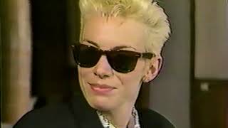 Annie Lennox funny skit "I don't give autographs!"