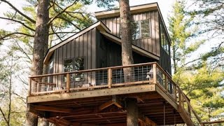 Building a LUXURY TREEHOUSE in The Middle of Nowhere!