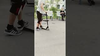 Обучалка на киклес😉 #кастом #самокат #automobile #tricks #трюки #scootering #трюкинасамокате #skate