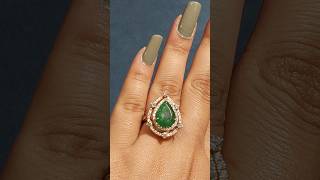 NATURAL EMERALD GEMSTONE RING