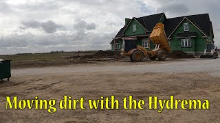 Building Up A Yard With The Hydrema 912DS