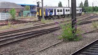 A pair of 185s and a 150 arrives at York