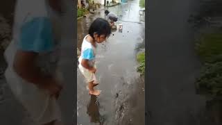 Berkah Banjir Ikan Dijalan Tinggal Ambil #Short