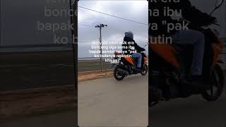 PAK KENAPA PAS NAIK MOTOR BULAN NGIKUTIN KITA YAA??