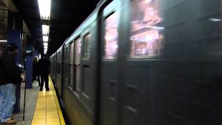 Arnines entering Queens Plaza