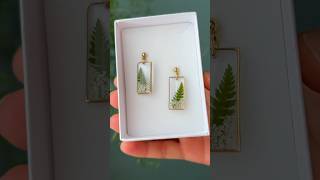 Learn to make your own unique jewelry from real dried plants #fern #flowers #floral #forest #nature