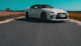 Static Nissan GT-R 2017 (4K)