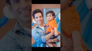 Tushar Kapoor family pic #bollywood ##video #youtube 🥰🥰🥰