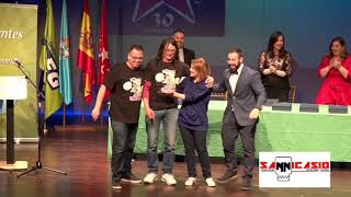 • Premiados en la 8ª edición de premios al Independiente del año.  San Nicasio Distrito Rock