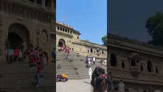 Maheshwar - Magnificent 18th century fort of Queen Ahilya Bai Holkar on the banks of Narmada River.