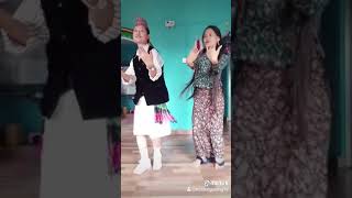 Roshu gurung r Kusum Gurung  #gurungtiktok #anandgurung