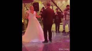 رقص ساده عروس زیبای ایرانی😍 Persian bride dance