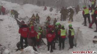 Rigopiano: condizioni meteo peggiorate, soccorritori non si fermano