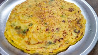 जब रोटी और सब्जी बनाने का मन ना करे तों 5मिनट मे ये नाश्ता तैयार करे ।Aate ka Chila/Nashta Recipe