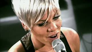 P!nk - Please Don't Leave Me (Live 4music) HD