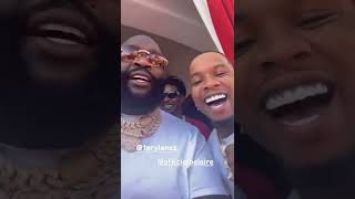 Rick Ross and Tory Lanez linked up and squashed their beef they had! 🙌👀🙏