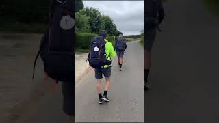 Serenata Italiana en el #CaminodeSantiago : La Magia de Conectar con Peregrinos de Todo el Mundo