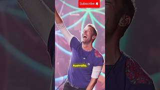 Coldplay's Chris Martin FALLS Through Trap Door Onstage, See the Shocking Moment! | 5 November 2024