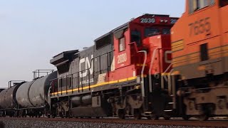 ATSF Warbonnet and CN Standard Cab Dash 8! ~ Feat. S&HC