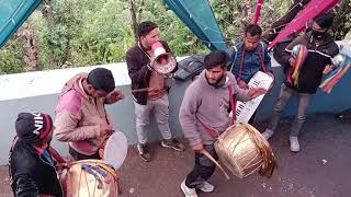 गाँव मे ऐसे मंडाण मे लगती है भीड़ | Dhol Damau | Garhwali Dhol Damau