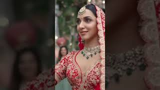 Kiyara Adwani Braidel look wedding dress Dulhan Lahnga garara sharara mekup #braidal #kiyarawedding