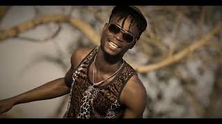 Oumega Vision   Madlozi (Official Music Video)