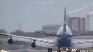 Hard landing of Boeing 747