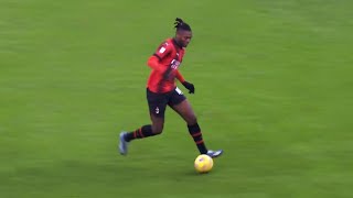 Rafael Leão is the Best Winger in the World