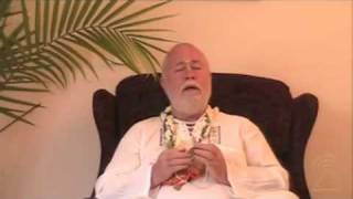 Sunday Satsang 8/2/09: NoD 21, Qualities of Śrī Kṛṣṇa Part 4 _001_of_014