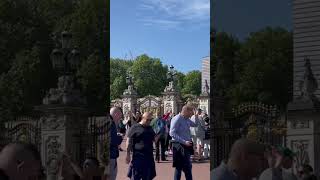 Buckingham palace #buckinghampalace #palace #queen #london #england