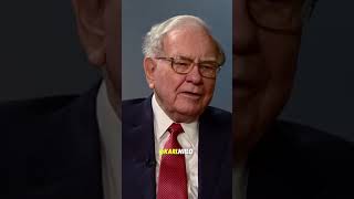 Warren Buffett loves reading