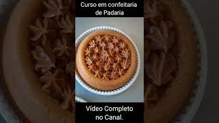 Curso em Confeitaria de Padaria.