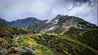 Thru Hiking The Via Alpina Red Trail Stage R39 Rastkogel hutte to Kellerjoch Tirol Austria Italy