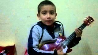 esteban me canta a mi  te amo hijo1