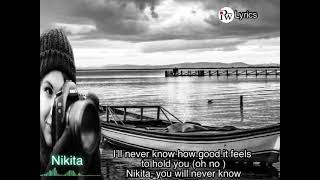 Nikita - Elton John - Lyrics