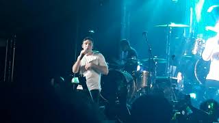 Lauv - I Like Me Better (Live In Manila) UPTC