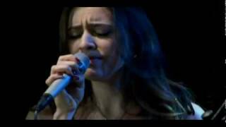 Celso Fonseca in duo with Brazilian singer  Roberta Sa