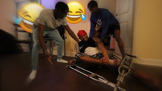 Crippled In Distress Prank On Roommates!