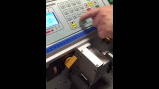 wire cutting and stripping machine