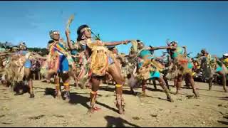 Female Manus dancers of Kurti Andra - PNG