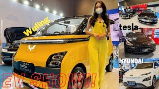 【チカ飯】番外編！美女だらけ？！ジャカルタEVショーへ！TESLAやHYUNDAI、WULINGはもちろん！インドネシア発のメーカーも出展！【インドネシア ジャカルタ】