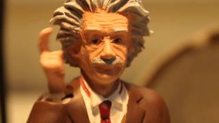 Einstein Solar Figurine