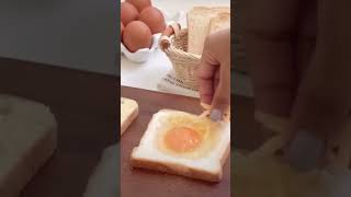 Egg toast #eggtoast #egg #youtubeshorts #explore #foodshorts #food #shorts